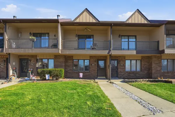 896 Jordan Circle, Schererville, IN 46375