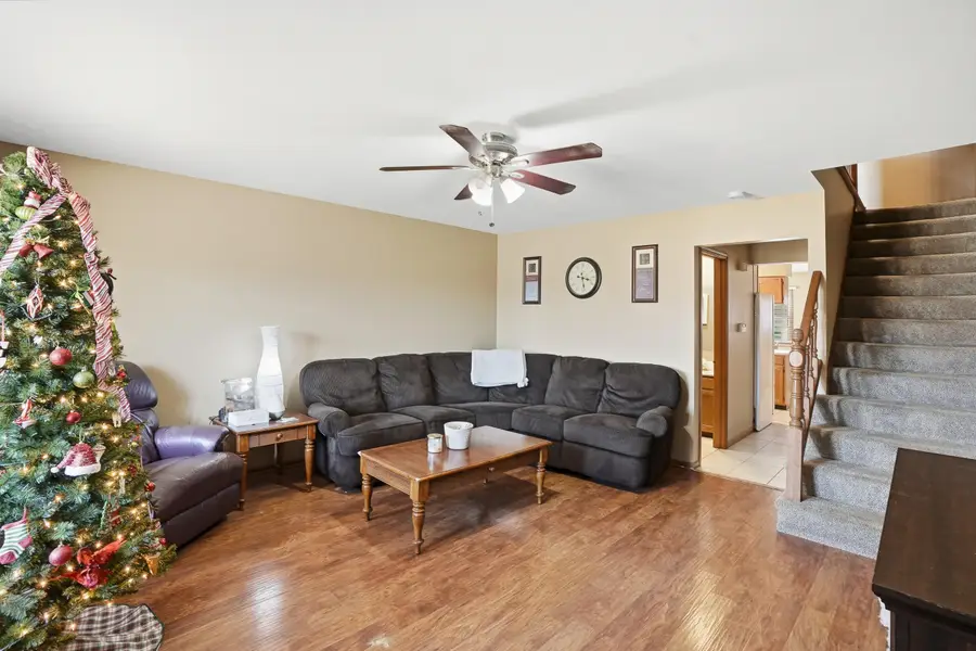 896 Jordan Circle, Schererville, IN 46375 - Image #3