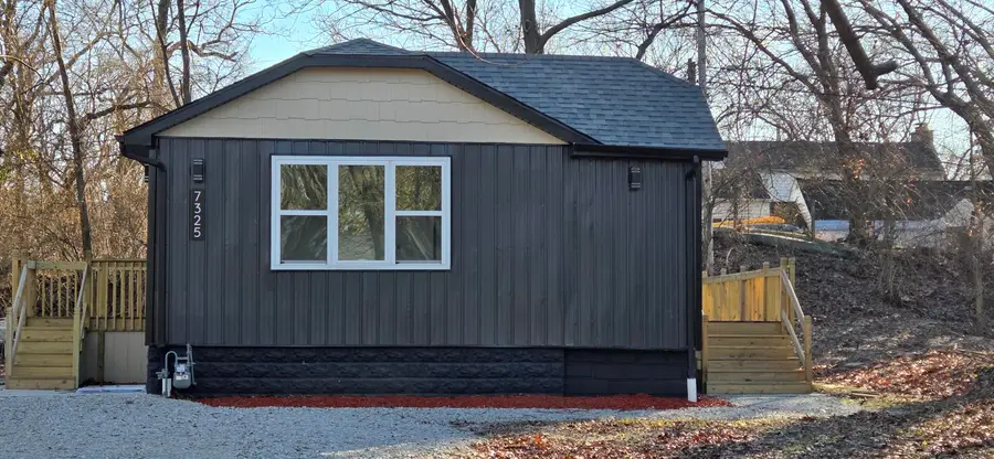 7325 Locust Avenue, Gary, IN 46403 - Image #2