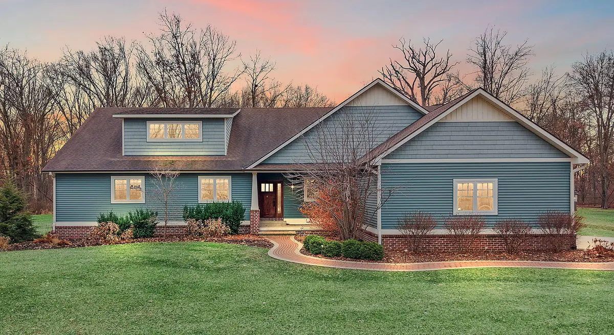 216 E 1050 N, Chesterton, IN 46304 - Image #1