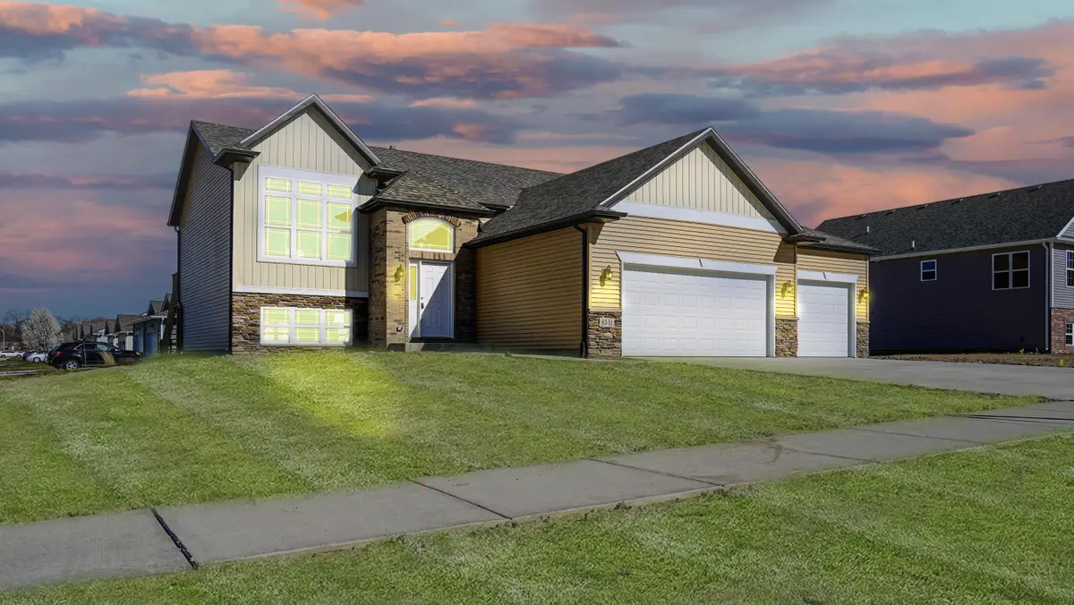 8240 Dylan Drive, Merrillville, IN 46410 - #1