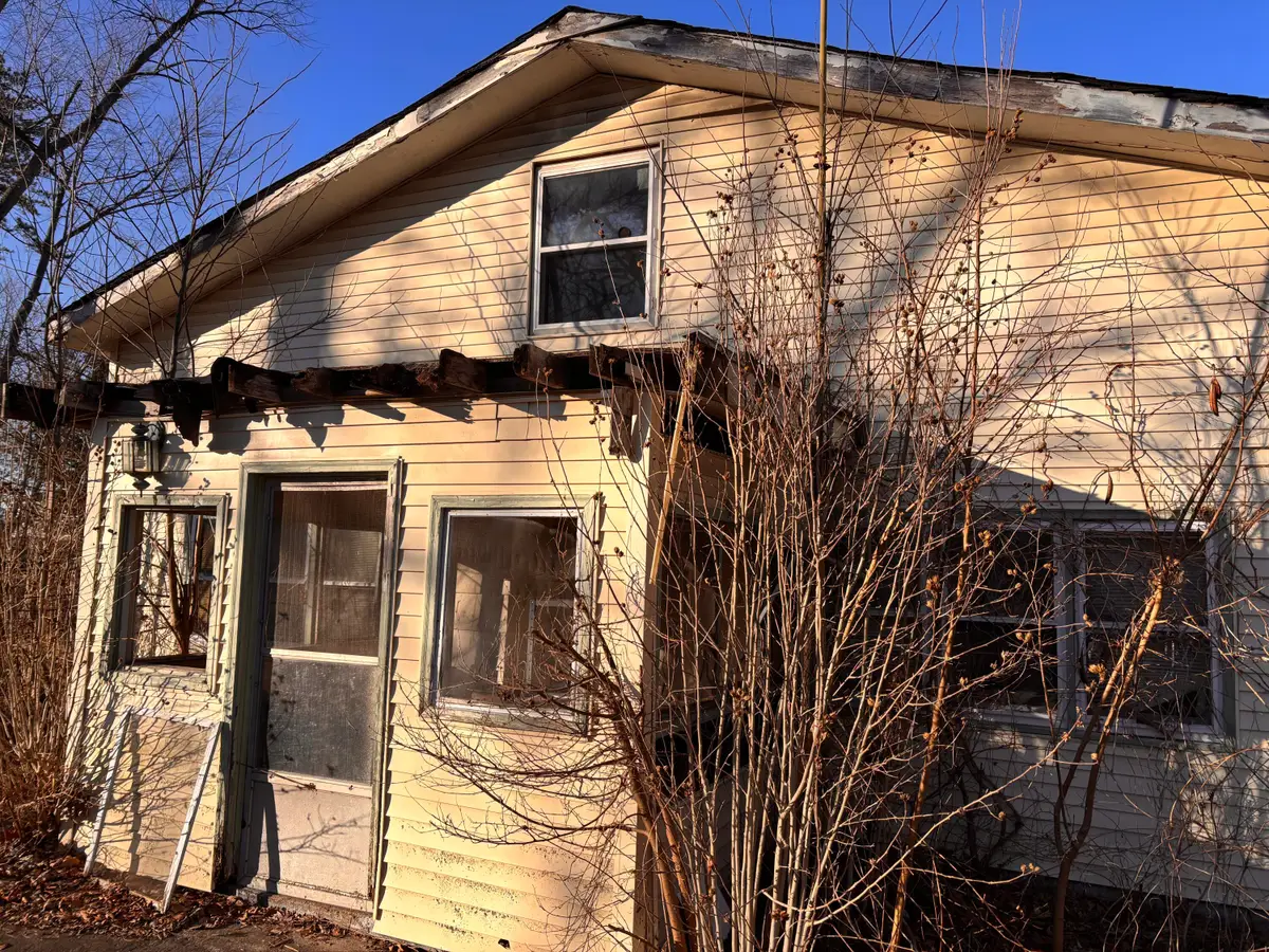 325 Lilac Drive, Walkerton, IN 46574 - Image #1