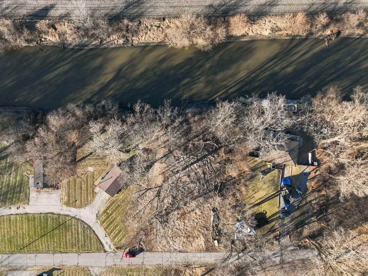 5462 Marine Drive, Portage, IN 46368 - Image #1