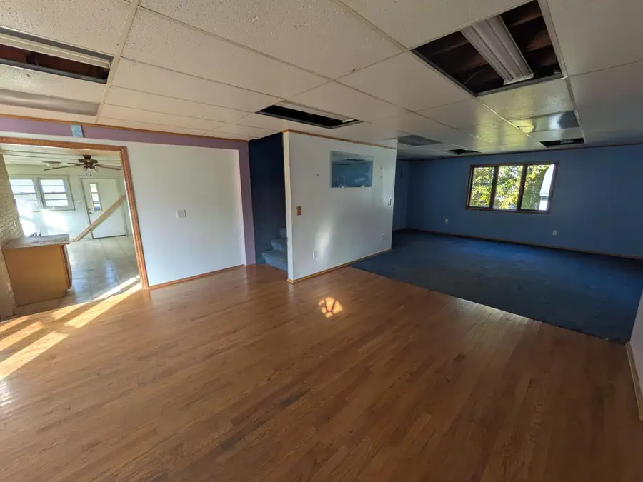 6472 W Us Highway 30, Wanatah, IN 46390 - #2