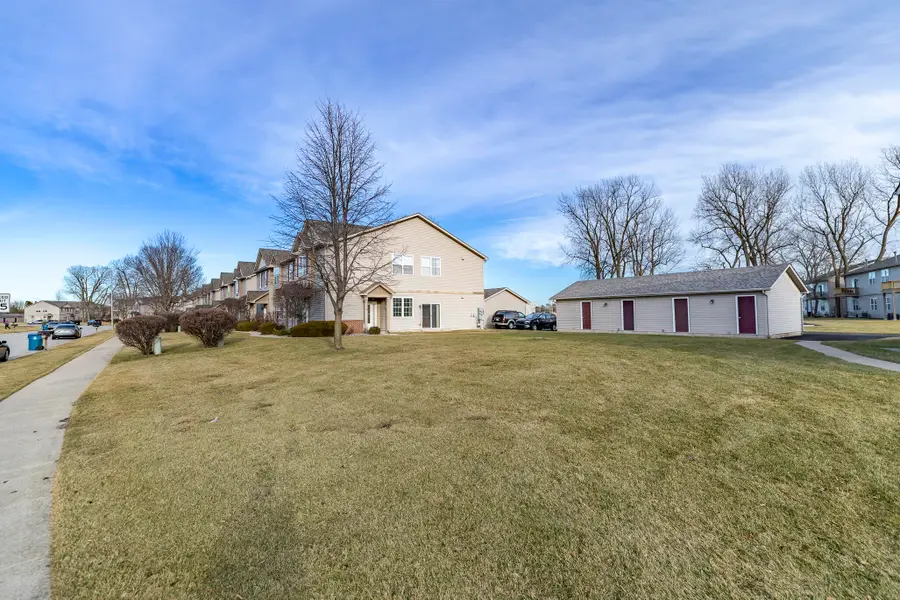 1253 Primrose Lane, Schererville, IN 46375 - Image #3
