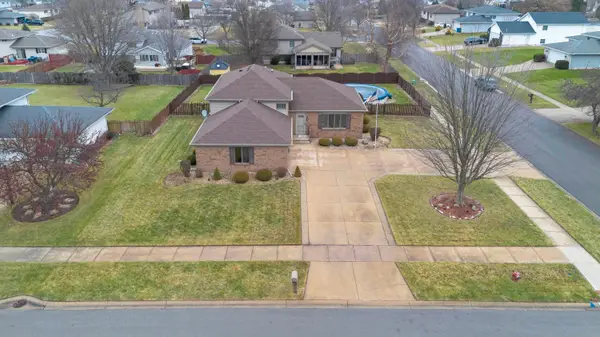 10461 W Magoun Drive, St. John, IN 46373