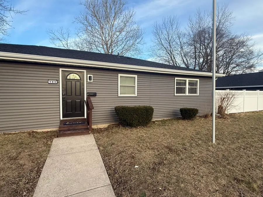 103 Michigan Street, Chesterton, IN 46304 - Image #3