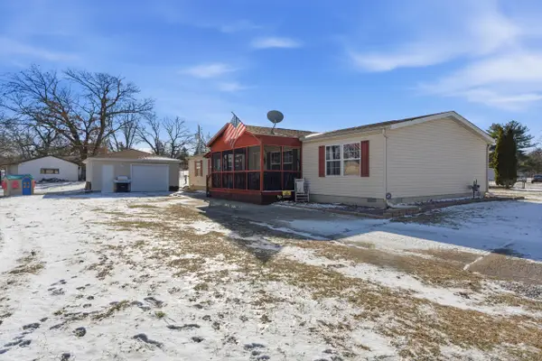 4827 E 994 N, DeMotte, IN 46310