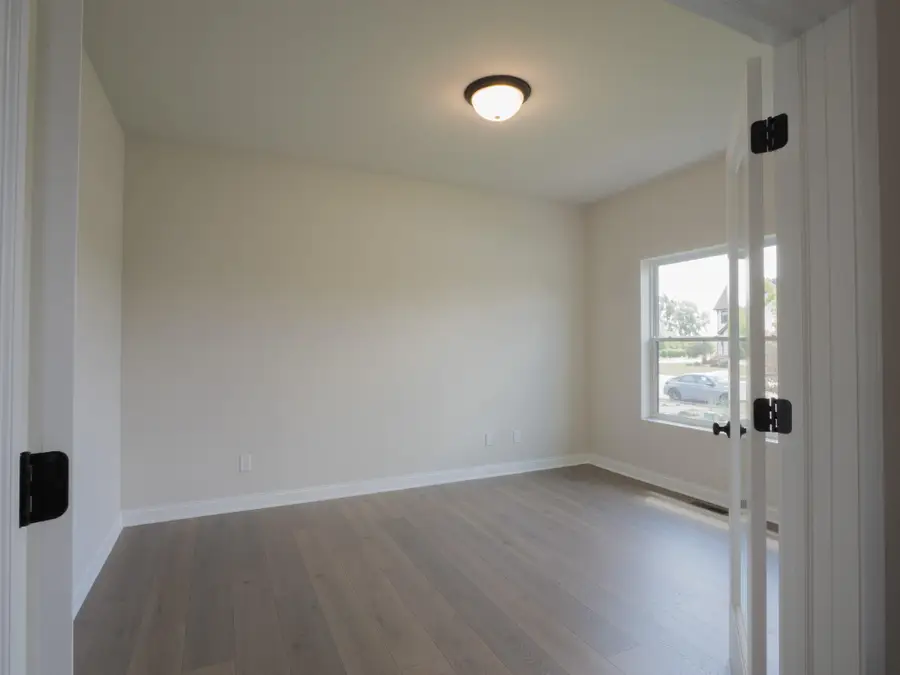 1861 Trailbrook Drive, Valparaiso, IN 46385 - Image #3