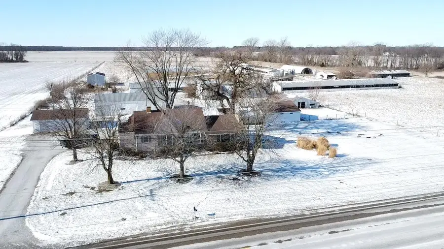 9844 N Us Highway 231, Demotte, IN 46310 - Image #3