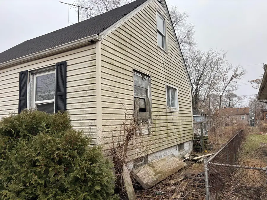 1942 Mckinley Street, Gary, IN 46404 - Image #3