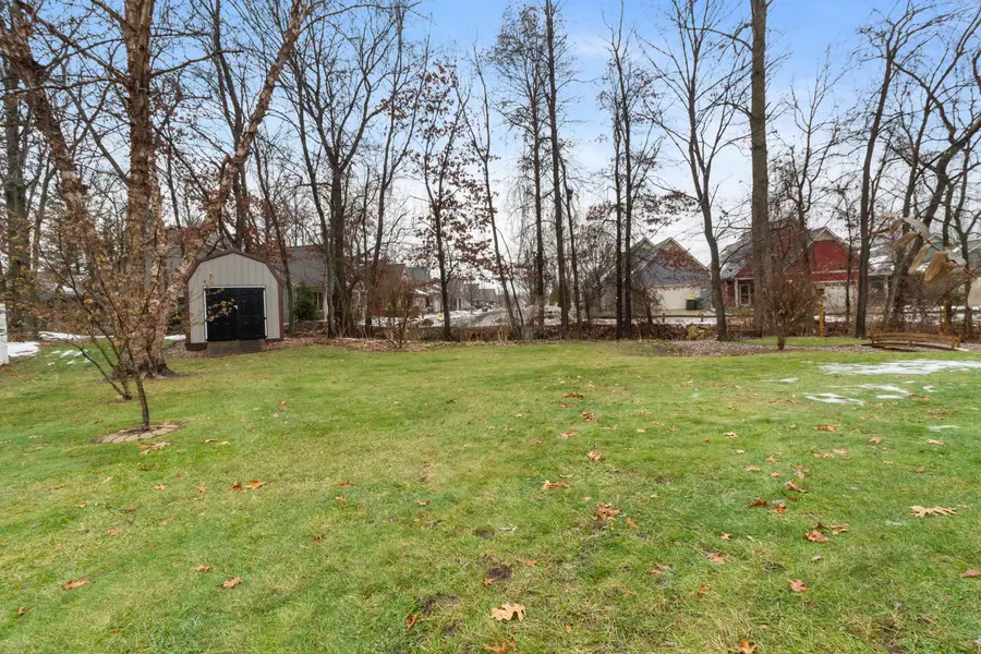 1356 Byfield Parkway, Valparaiso, IN 46385 - Image #2