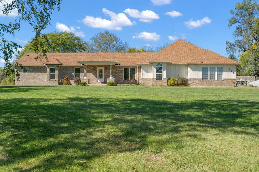 292 S 725 W, Hebron, IN 46341 - Image #2