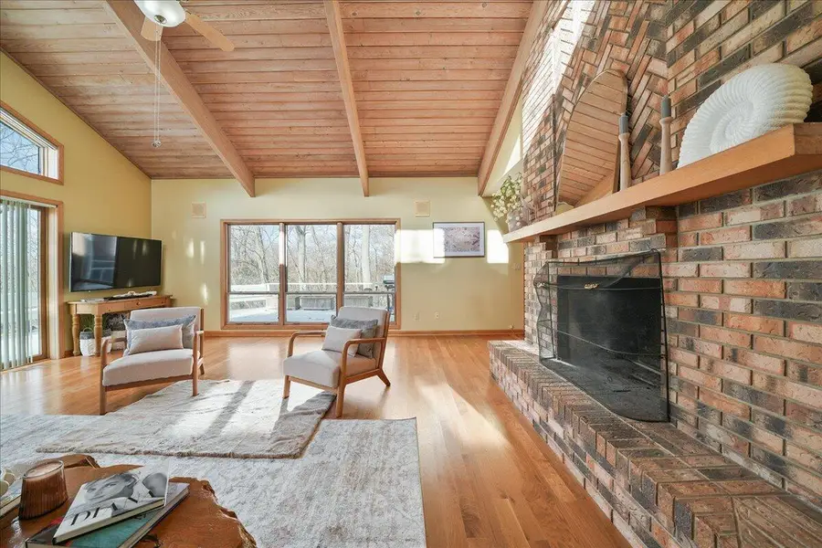 2828 Lakewood Trail, Chesterton, IN 46304 - Image #3