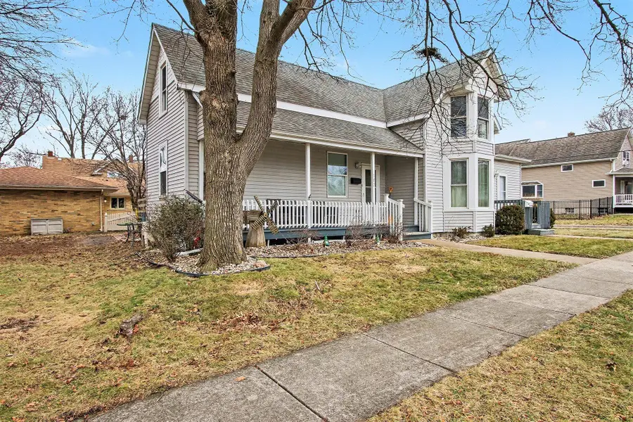 100-102 N Ridge Street, Crown Point, IN 46307 - Image #2