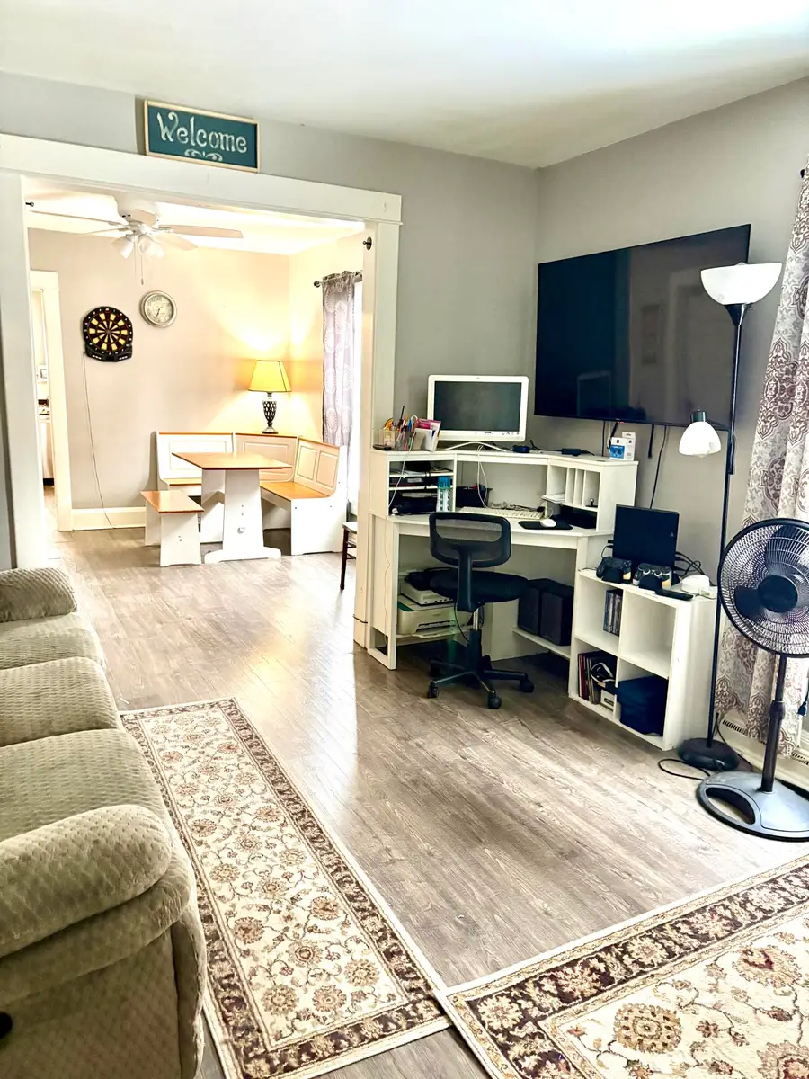 610 E Maple Avenue, La Porte, IN 46350 - Image #2