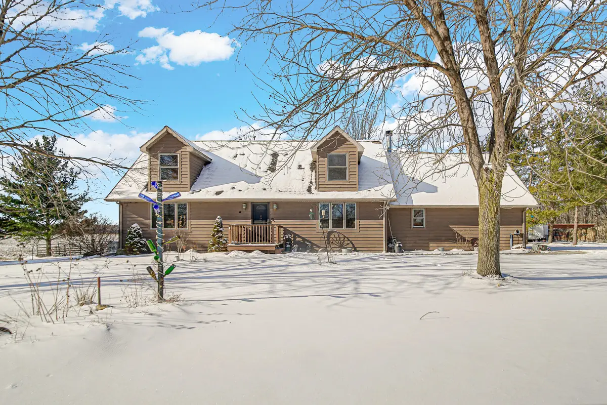 8524 N Wilhelm Road, La Porte, IN 46350 - Image #1