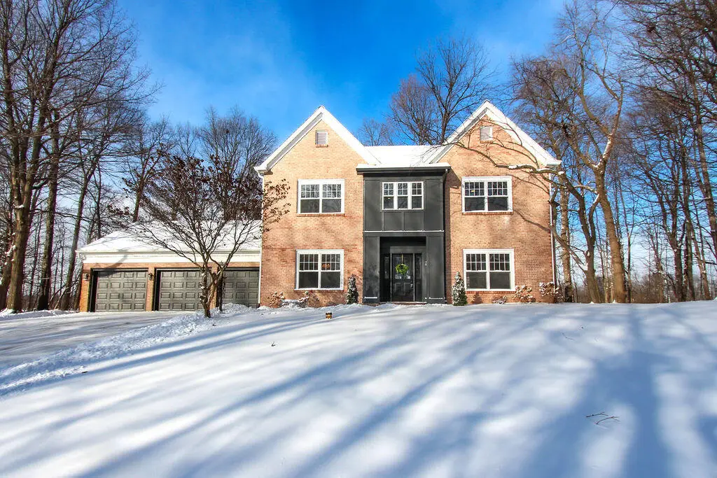 1611 W Kama Drive, La Porte, IN 46350 - Image #1