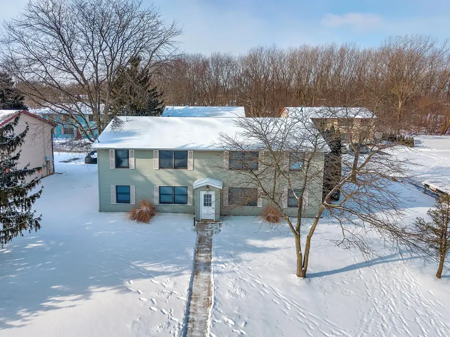 2201 Sturdy Road, Valparaiso, IN 46383 - Image #2
