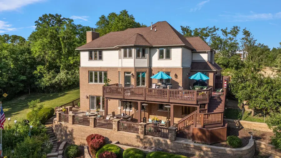 84 Liberty Lakes Drive, Valparaiso, IN 46385 - Image #2