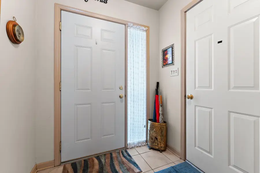 11327 Kelly Drive, Saint John, IN 46373 - Image #3