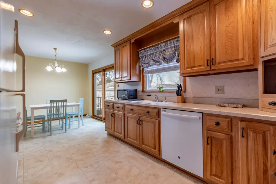 3543 44th Street, Highland, IN 46322 - #3