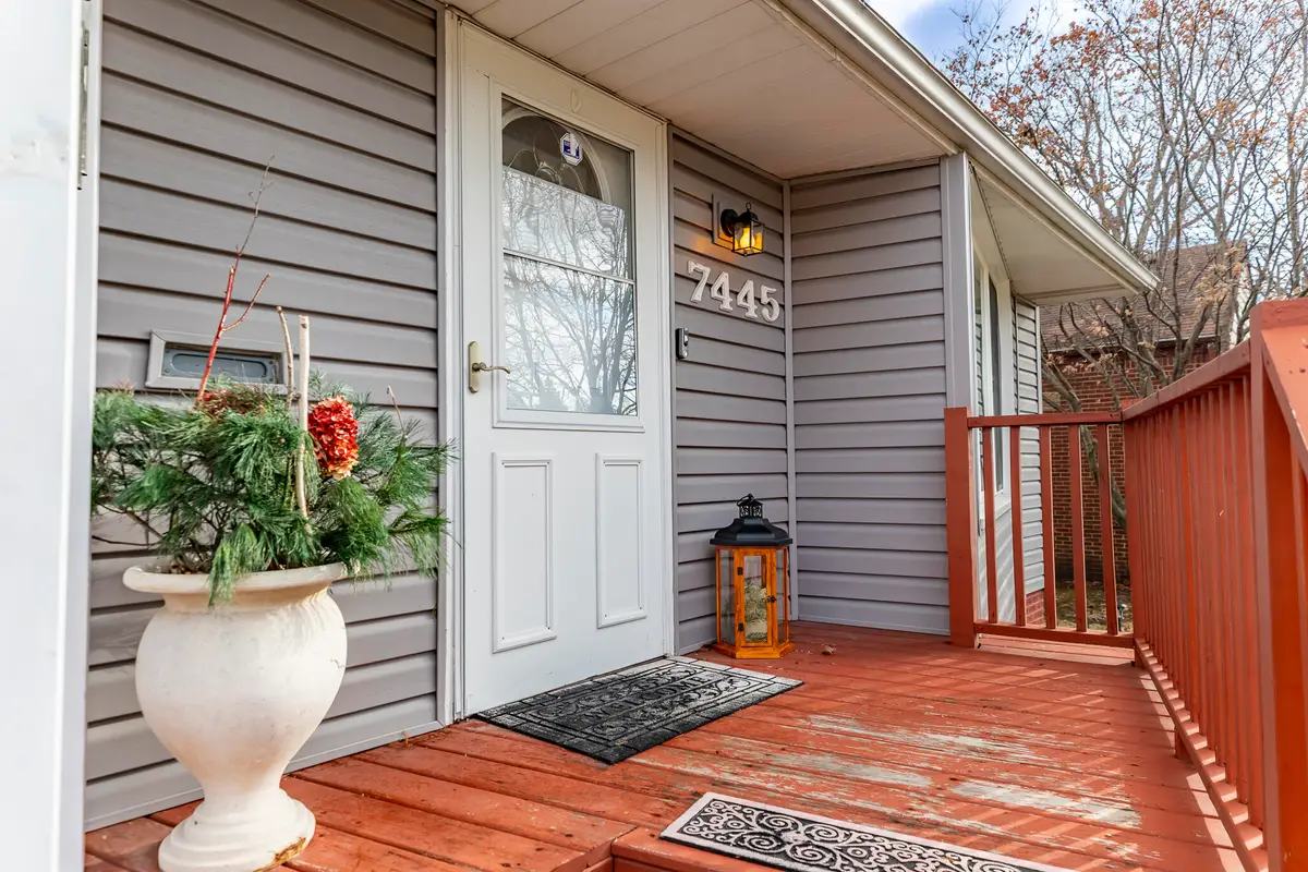 7445 Woodmar Avenue, Hammond, IN 46323 - #1