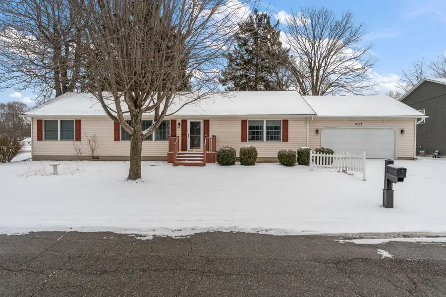 507 S 20th Street, Chesterton, IN 46304 - Image #2