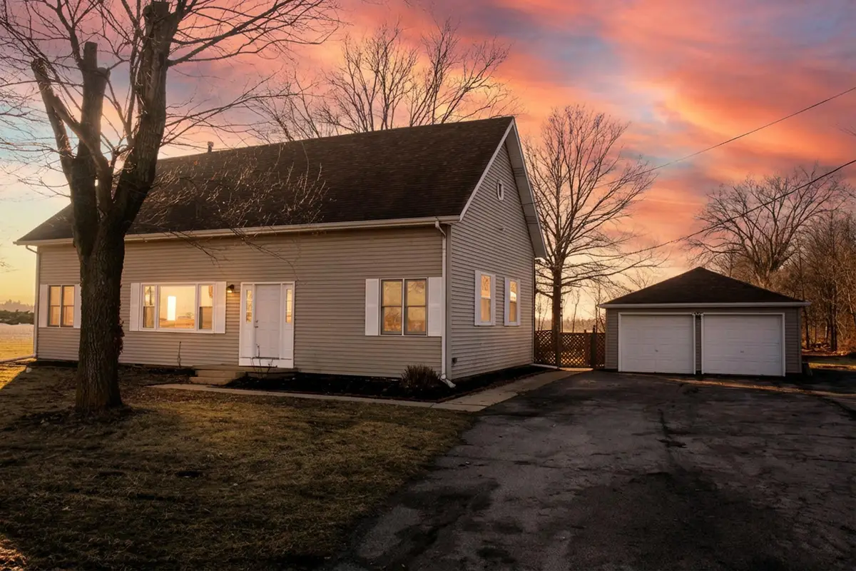 624 N 625 W, Hobart, IN 46342 - Image #1