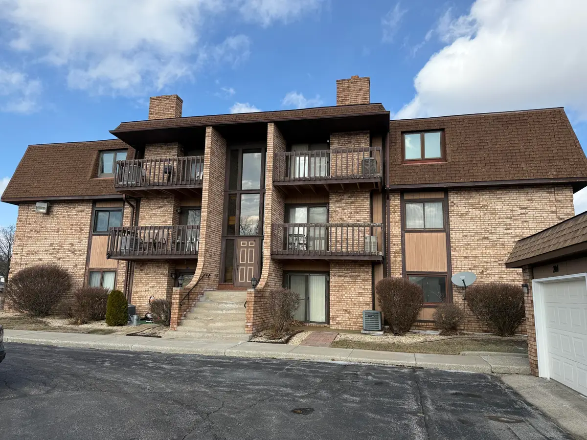 2306 Martha Street #302, Highland, IN 46322 - #1