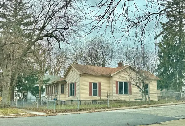 207 Brown Street, Valparaiso, IN 46383