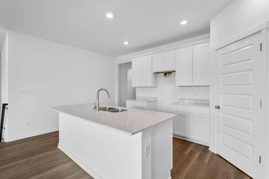 7602 W 106th Place, Crown Point, IN 46307 - Image #2