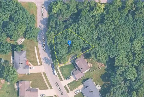 12605 Tall Oaks Drive, Cedar Lake, IN 46303