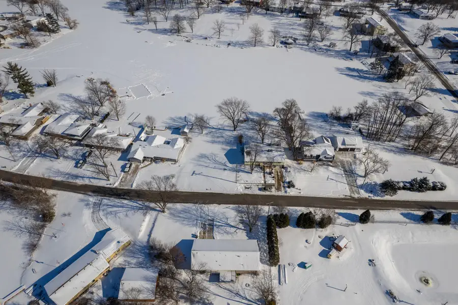 12418 White Oak Drive, Crown Point, IN 46307 - Image #2