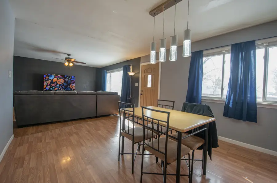 763 Timberline Pkwy, Valparaiso, IN 46385 - Image #3