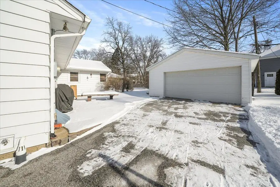 1418 Del Vista Drive, Valparaiso, IN 46385 - Image #3