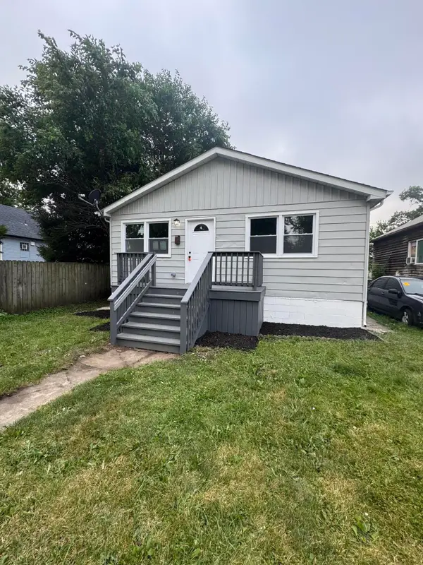 2714 Floyd Street, Lake Station, IN 46405