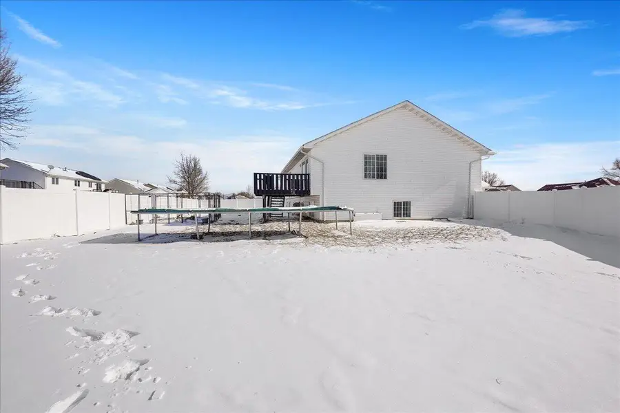 7540 W 92nd Avenue, Crown Point, IN 46307 - Image #2