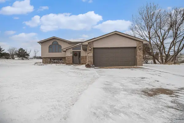 9082 Dallas Place, Crown Point, IN 46307