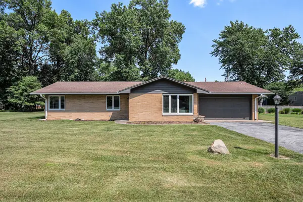 3804 Sunset Drive, Valparaiso, IN 46383