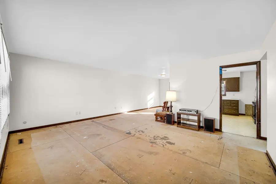 9317 Southmoor Avenue, Highland, IN 46322 - #2