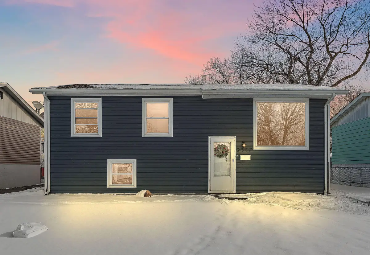 6607 Tennessee Avenue, Hammond, IN 46323 - #1