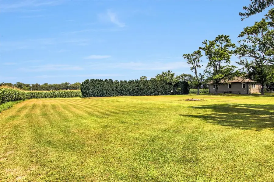 10040 N 1000 W, Demotte, IN 46310 - Image #2