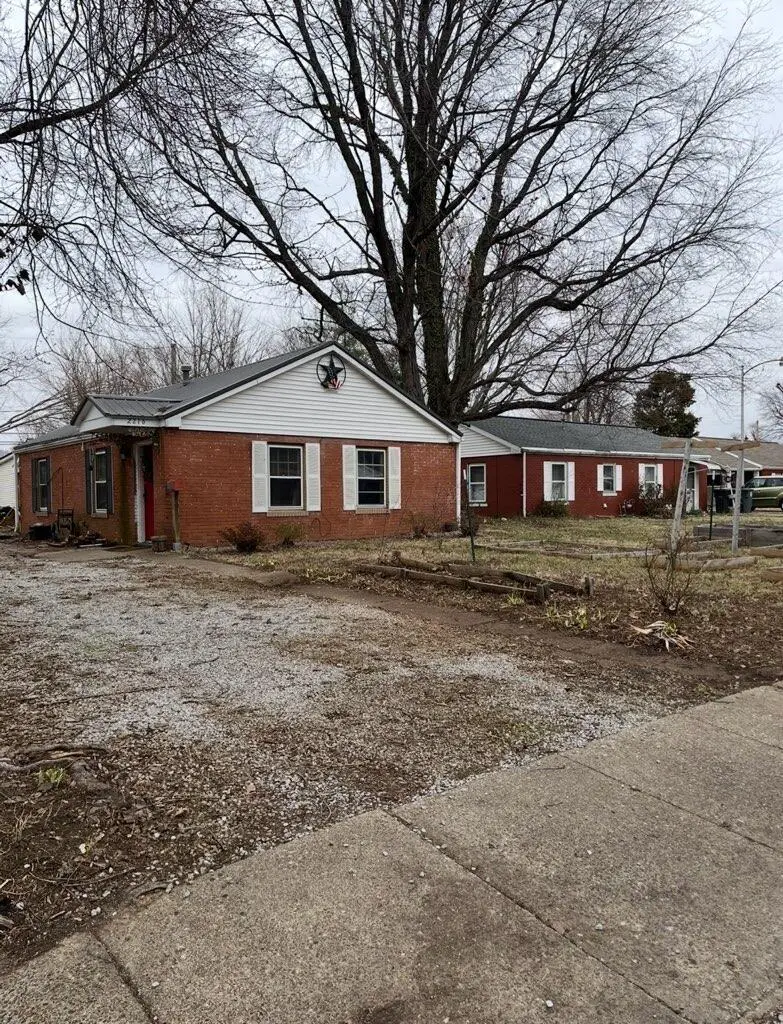 2216 E Michigan Street, Evansville, IN 47711 - Image #1