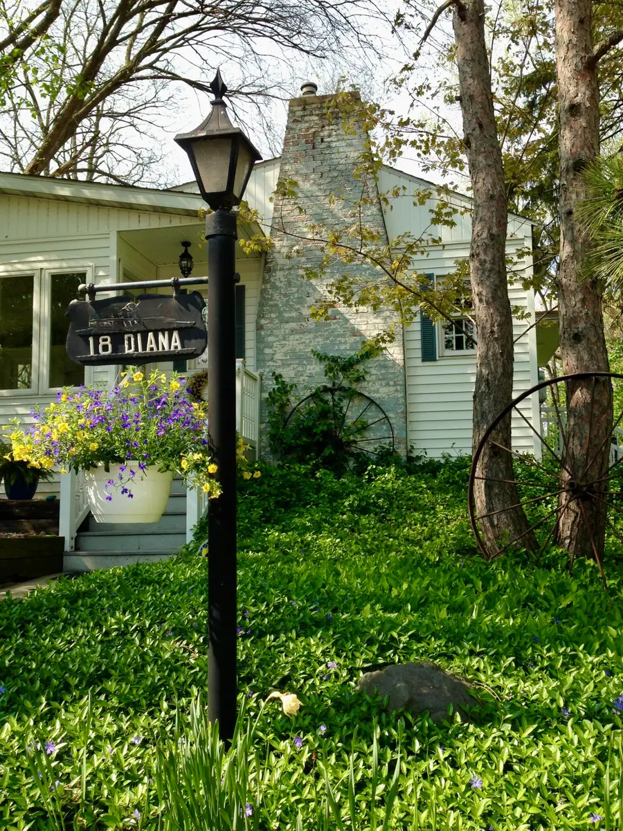 18 Diana Road, Ogden Dunes, IN 46368 - #2