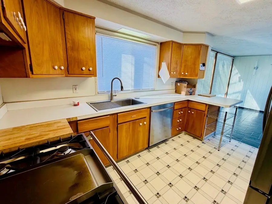 2401 Maple Street, Michigan City, IN 46360 - Image #2