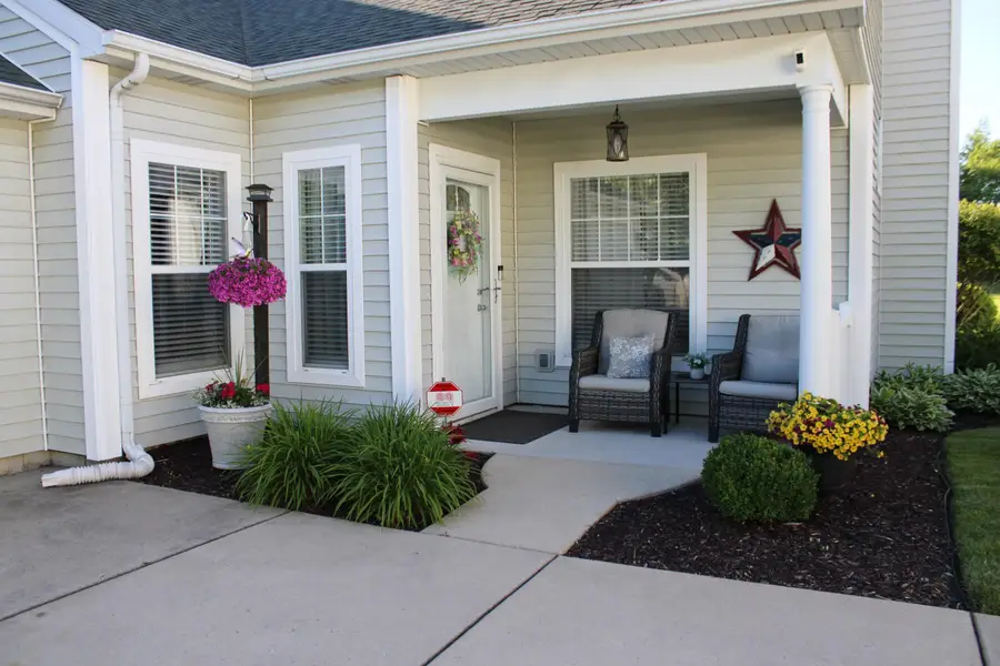 9090 Norris Drive, Hobart, IN 46342 - #3