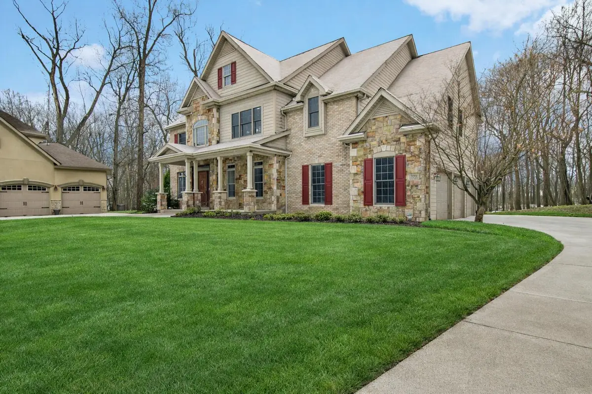 272 Bruntsfield Court, Valparaiso, IN 46385 - Image #1