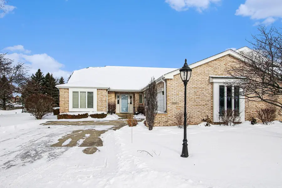 3502 Bob White Circle, Valparaiso, IN 46383 - Image #3