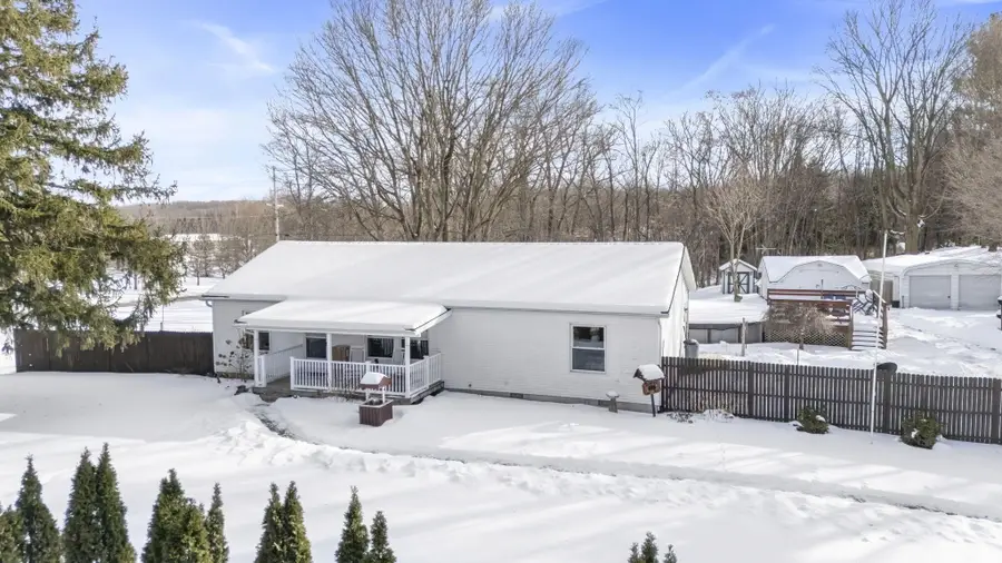 2962 E 850 N, La Porte, IN 46350 - Image #2